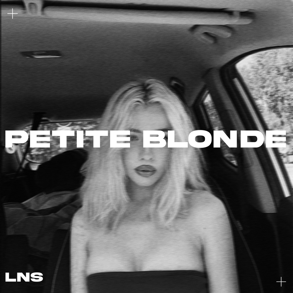 Petite Blonde (Explicit)