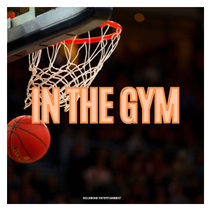 Dengarkan In the Gym (Explicit) lagu dari Cali Summers dengan lirik