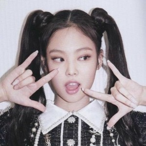 收听Froksy的Do Too Much (Explicit)歌词歌曲