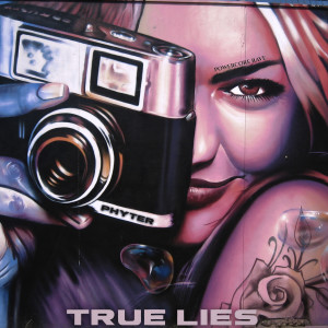 收聽PHYTER的Unrequited Love歌詞歌曲