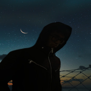 Listen to Pensée song with lyrics from Yunus