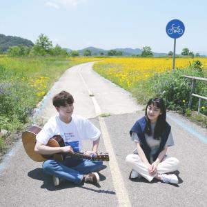ดาวน์โหลดและฟังเพลง Twenty Five Twenty One (Acoustic Ver.) พร้อมเนื้อเพลงจาก Harryan Yoonsoan