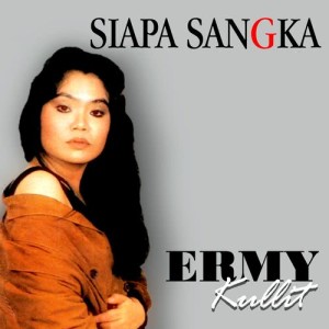 收聽Ermy Kullit的Bayang-Bayang Cinta歌詞歌曲