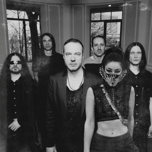 ดาวน์โหลดและฟังเพลง Город (Explicit) พร้อมเนื้อเพลงจาก Ofliyan