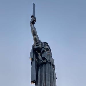 收聽Andrii Barmalii的11. Sobornist歌詞歌曲