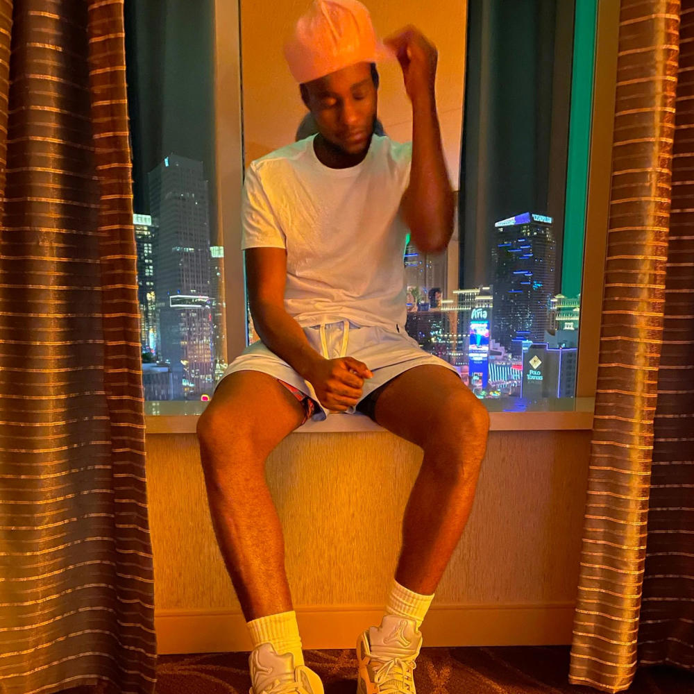 Hotel Party (feat. HBeezy) (Explicit)