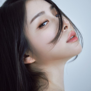 ดาวน์โหลดและฟังเพลง Maybe พร้อมเนื้อเพลงจาก 가영