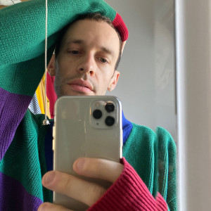 ดาวน์โหลดและฟังเพลง talk to myself (demo) (Demo) พร้อมเนื้อเพลงจาก Wrabel