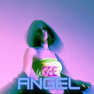 Listen to Ангел song with lyrics from Seewoow
