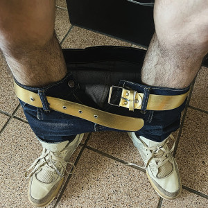 收聽Miguelito的pls, im a star (Explicit)歌詞歌曲