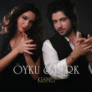 Dengarkan Evlerinin Önü Boyalı Direk lagu dari Öykü Gürman dengan lirik