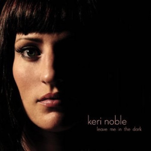 ดาวน์โหลดและฟังเพลง Hey Lover พร้อมเนื้อเพลงจาก Keri Noble