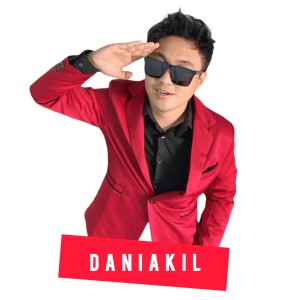 Listen to Masih ada sayang (Explicit) song with lyrics from Daniakil