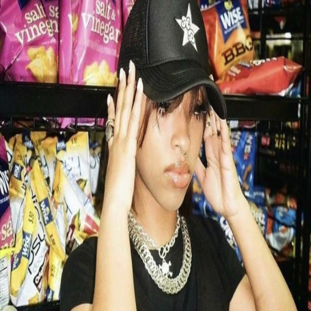 Say Sum (feat. 10KDunkin) (Explicit)