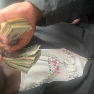 收聽Rackzo的Looking Sweet (Explicit)歌詞歌曲