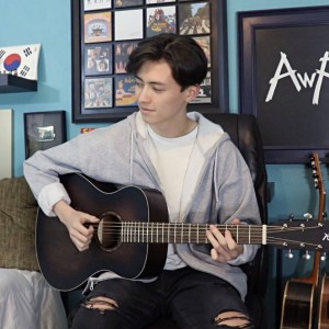 ดาวน์โหลดและฟังเพลง Therefore I Am พร้อมเนื้อเพลงจาก Andrew Foy