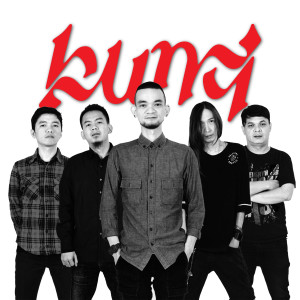 Dengarkan Di Titik Itu lagu dari Kunci dengan lirik