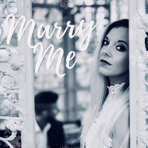 ดาวน์โหลดและฟังเพลง Marry Me (Girl Version) พร้อมเนื้อเพลงจาก Elle Mears