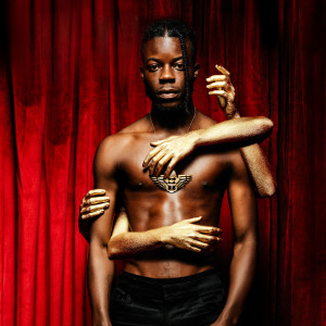 ดาวน์โหลดและฟังเพลง Ambience (Explicit) พร้อมเนื้อเพลงจาก Thutmose