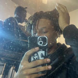 EBK LuhB的專輯Clout (feat. Joose) [Explicit]