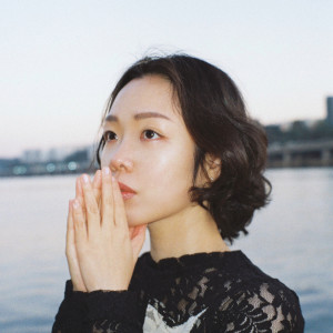 Listen to Waiting For Love song with lyrics from 지슈