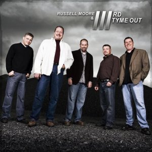 ดาวน์โหลดและฟังเพลง The Last Greyhound พร้อมเนื้อเพลงจาก Russell Moore