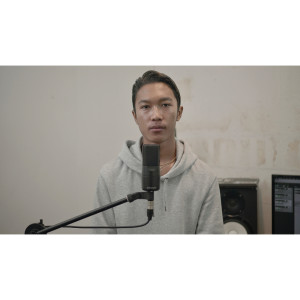 ดาวน์โหลดและฟังเพลง Apalah Cinta พร้อมเนื้อเพลงจาก MAHESA PRASETYO