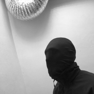 ดาวน์โหลดและฟังเพลง Gang Gang (Explicit) พร้อมเนื้อเพลงจาก Robert Dinero