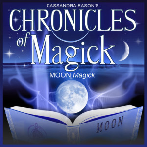 ดาวน์โหลดและฟังเพลง Waning Moon Spells พร้อมเนื้อเพลงจาก Cassandra Eason