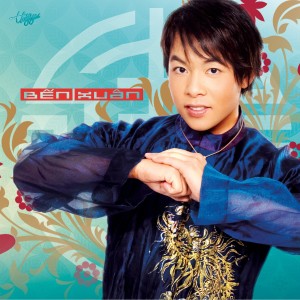 ดาวน์โหลดและฟังเพลง Xuân Này Con Không Về พร้อมเนื้อเพลงจาก Quang Lê