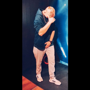 Listen to Wiejski Balet (Explicit) song with lyrics from Gepi