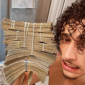 收聽Jbreeshhh的Don’t Trip (Explicit)歌詞歌曲