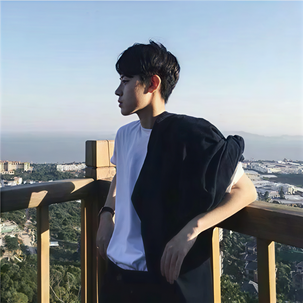 李易云