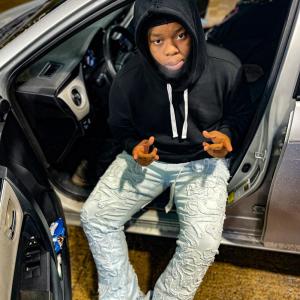 收聽Jody Breeze的SHOTS FIRED (Explicit)歌詞歌曲