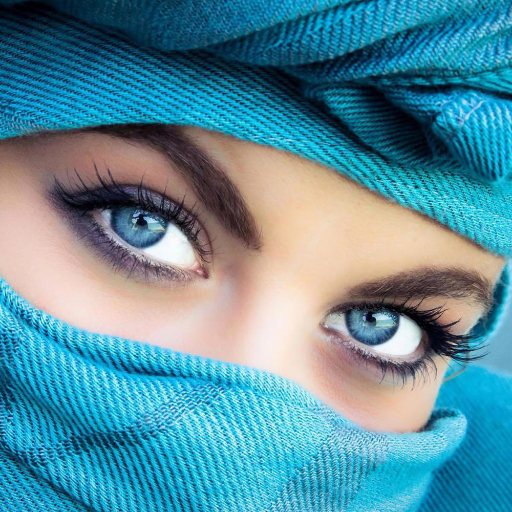 Blue Eyes (feat. Raj Yadav & Go2 Sangha) (Explicit)