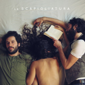 ดาวน์โหลดและฟังเพลง L'antisociale พร้อมเนื้อเพลงจาก La Scapigliatura