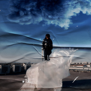 Listen to Engedj el song with lyrics from Batboy