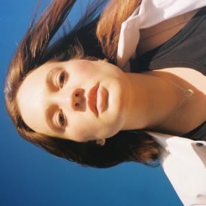 Liv Miraldi的專輯Teeth