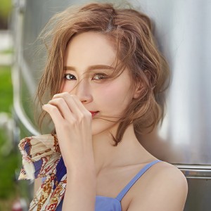 Listen to 最好是你 song with lyrics from Theresa (傅颖)