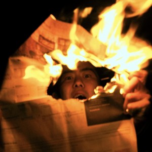 Dengarkan lagu NONSTOP (feat. YEEST & NOBOU) (Explicit) nyanyian FOREIGN RYUU dengan lirik