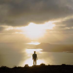 ดาวน์โหลดและฟังเพลง ELBA พร้อมเนื้อเพลงจาก Lume 253