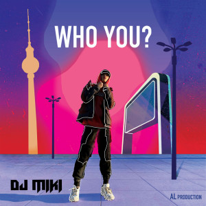 收聽黃瑋倫的Who You?歌詞歌曲