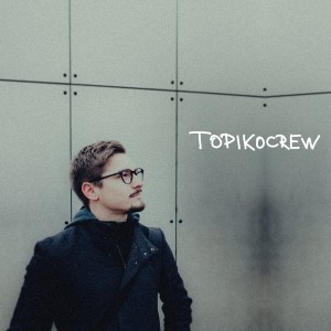 Dengarkan It Hurts Like Hell lagu dari Topikocrew dengan lirik