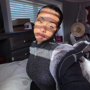 收聽Zay Premier的REPLACEABLE (Explicit)歌詞歌曲