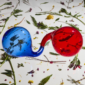 ดาวน์โหลดและฟังเพลง Break-Thru พร้อมเนื้อเพลงจาก Dirty Projectors