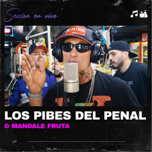 收聽MÁNDALE FRUTA的Te Quiero Pero Soy un Bardo / Ya No Caigo Mas / Y Aprendi / De Regreso al Penal (Session En Vivo)歌詞歌曲