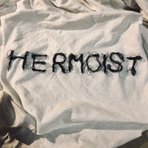ดาวน์โหลดและฟังเพลง ราตรีไร้รัก พร้อมเนื้อเพลงจาก HERMOIST