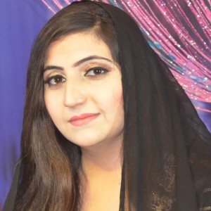 Listen to Da Meene Pa Zangal Ke song with lyrics from Gul Khoban