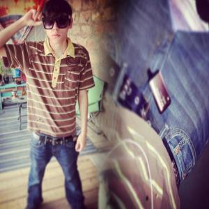 收聽zekesoreal的Money Anthem (feat. Pig Christ) (Explicit)歌詞歌曲