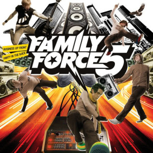 收聽Family Force 5的Replace Me歌詞歌曲